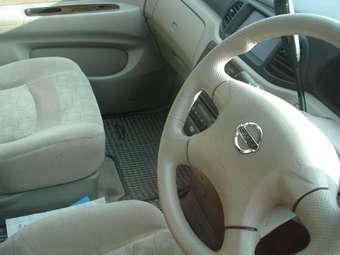 2002 Nissan Liberty Photos