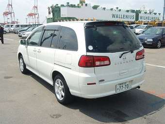 2002 Nissan Liberty Wallpapers
