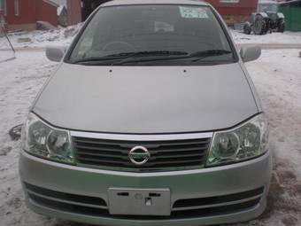 2002 Nissan Liberty Pics