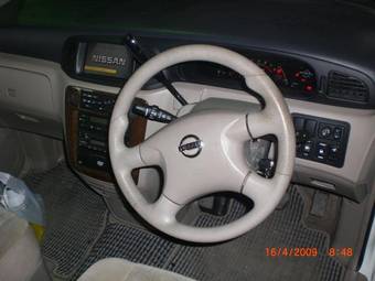 2002 Nissan Liberty Pictures