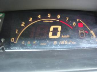 2002 Nissan Liberty Wallpapers