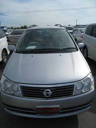 2002 Nissan Liberty Images