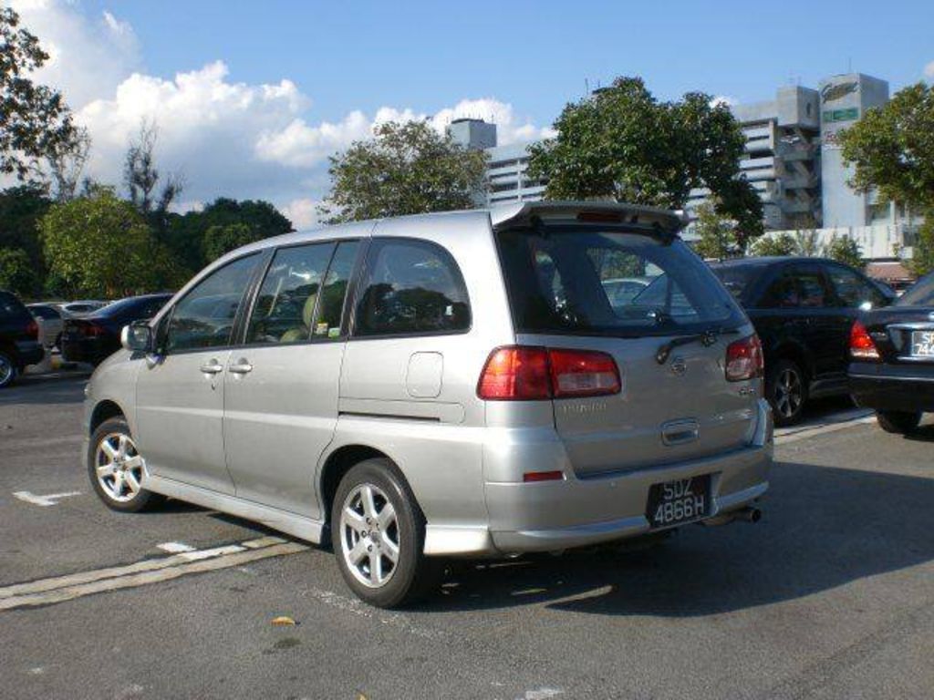 2003 Nissan Liberty