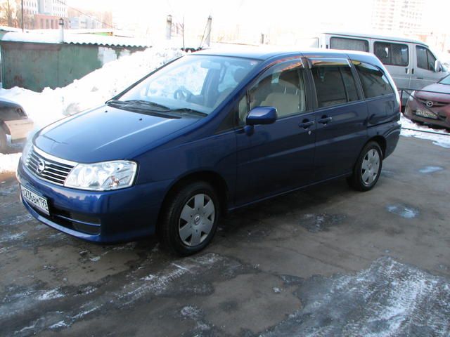 2003 Nissan Liberty