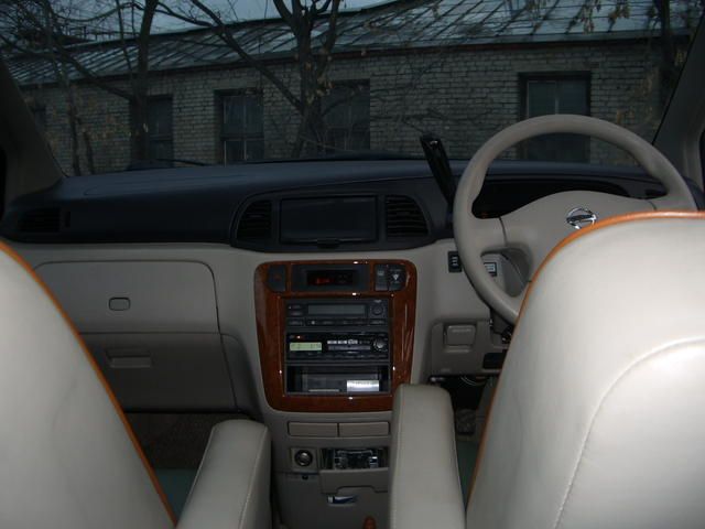 2003 Nissan Liberty