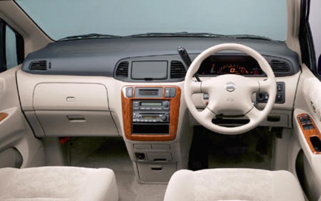 2003 Nissan Liberty