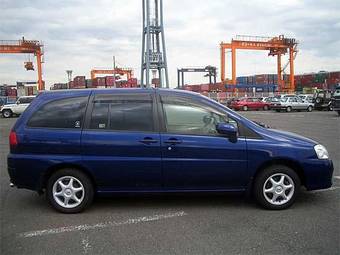 2003 Nissan Liberty Pictures