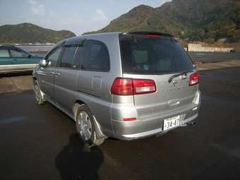 2003 Nissan Liberty Pictures