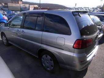 2003 Nissan Liberty Pictures