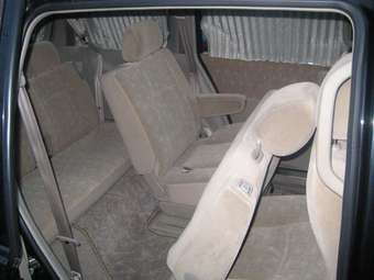 2003 Nissan Liberty Pictures