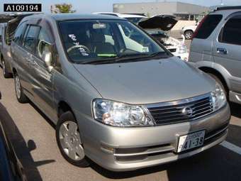 2003 Nissan Liberty Pictures