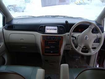 2003 Nissan Liberty Pictures