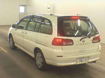 2003 Nissan Liberty Images