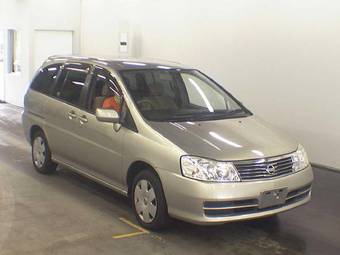 2003 Nissan Liberty Pics