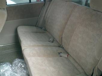 2003 Nissan Liberty Photos