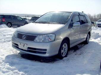 2003 Nissan Liberty Pictures