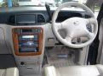 2003 Nissan Liberty Pictures