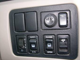 2003 Nissan Liberty For Sale