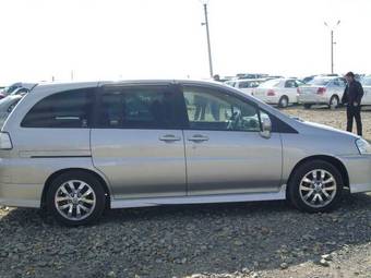 2003 Nissan Liberty Pictures