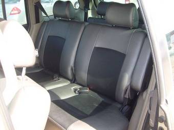 2003 Nissan Liberty Photos