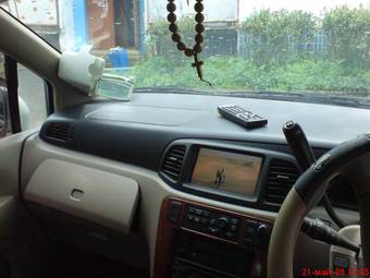 2003 Nissan Liberty Pictures