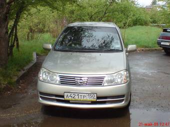 2003 Nissan Liberty Images