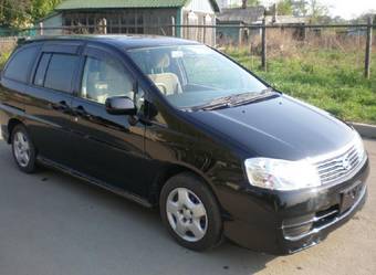 2003 Nissan Liberty Pictures