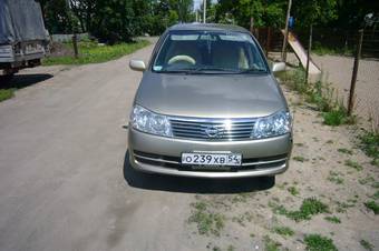 2003 Nissan Liberty Pictures