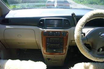 2003 Nissan Liberty Wallpapers