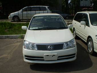 2003 Nissan Liberty Pictures