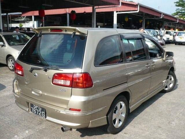 2004 Nissan Liberty