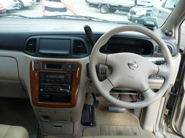 2004 Nissan Liberty