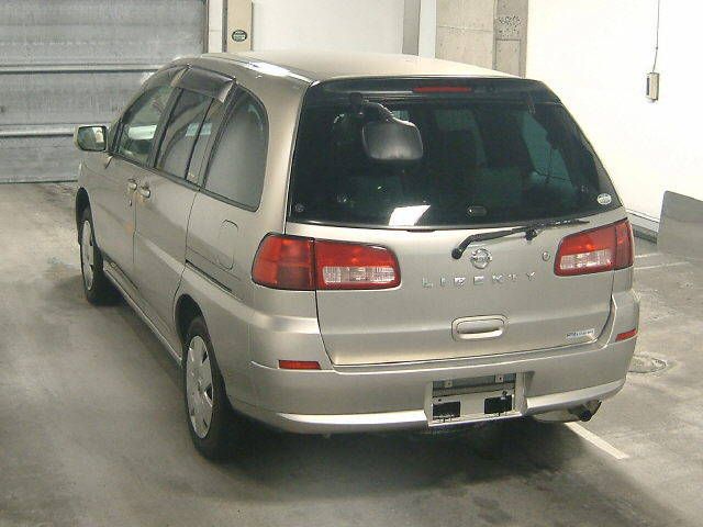 2004 Nissan Liberty