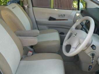 2004 Nissan Liberty For Sale
