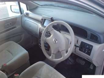 2004 Nissan Liberty