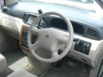 2004 Nissan Liberty Pics