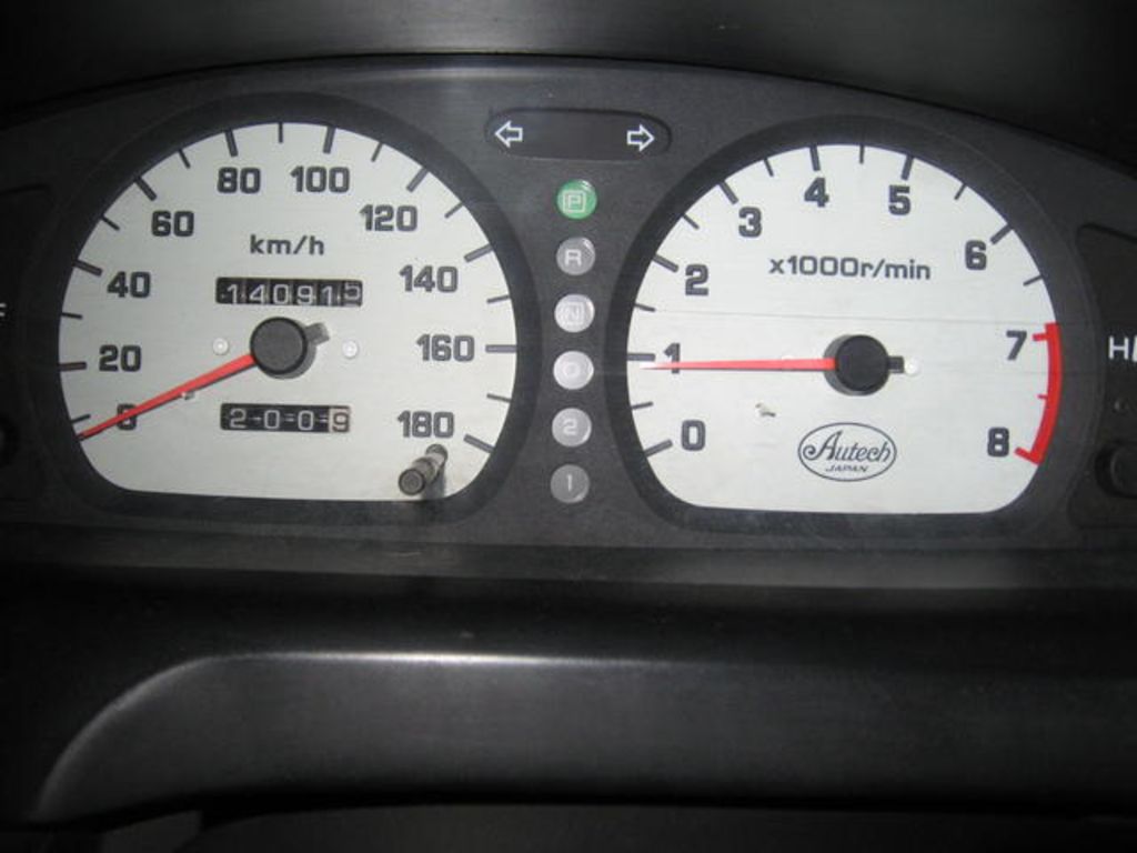 1997 Nissan Lucino