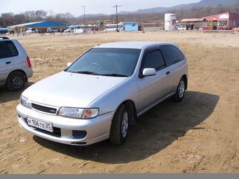 1998 Nissan Lucino