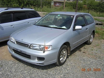 1998 Nissan Lucino