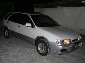 1999 Nissan Lucino