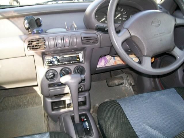 1997 Nissan March