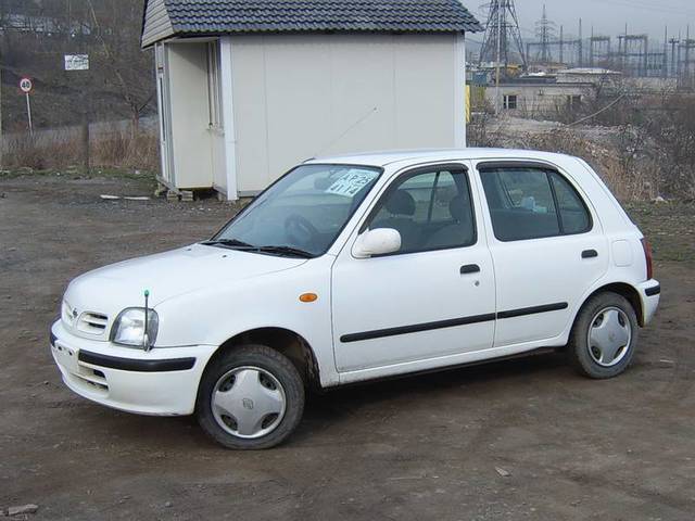 1998 Nissan March