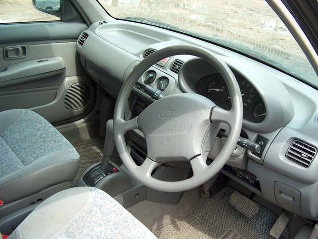 1998 Nissan March