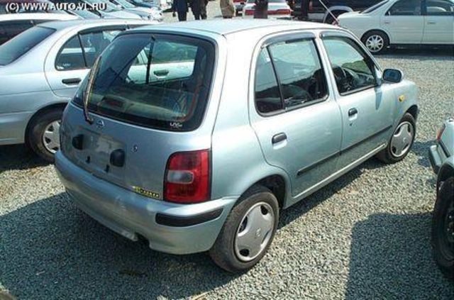 1998 Nissan March