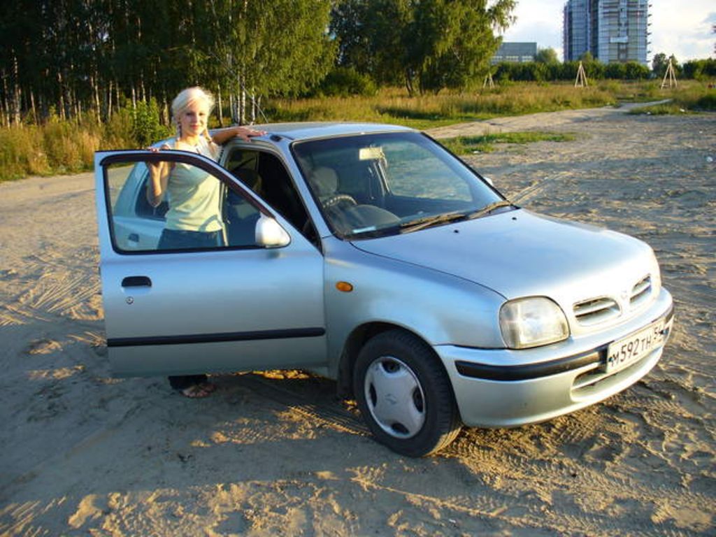 1998 Nissan March