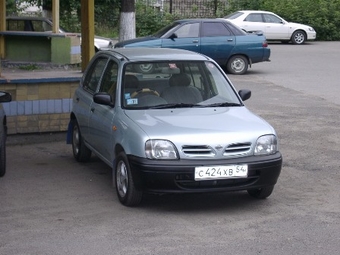 1999 Nissan March