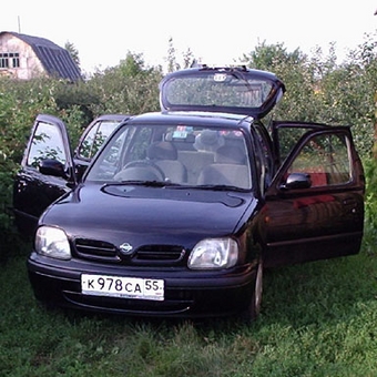 1999 Nissan March