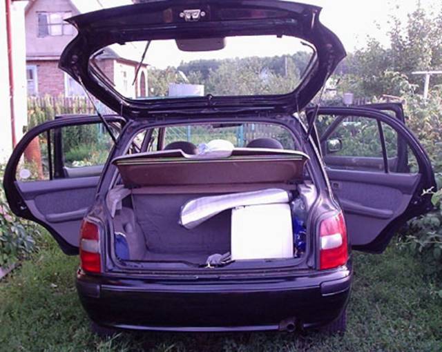 1999 Nissan March