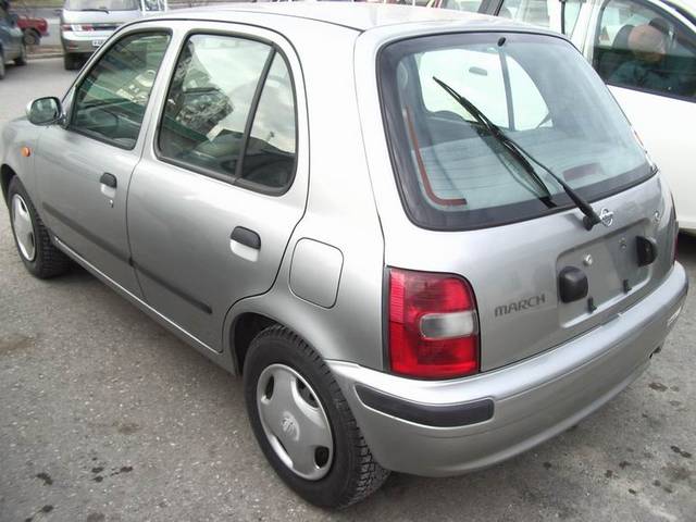 1999 Nissan March