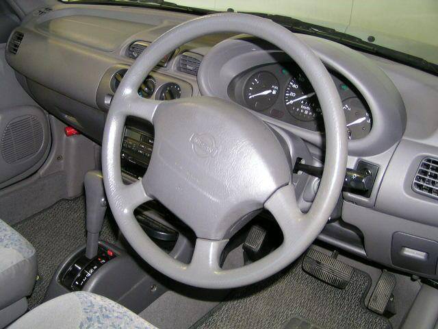 1999 Nissan March